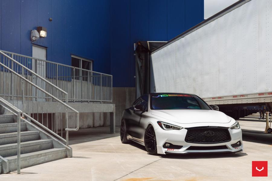  Infiniti Q60S 3.0t on Vossen Wheels (CV10) 2019 года  (фото 6 из 12)